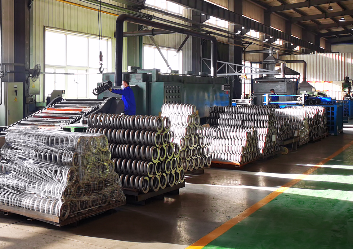  奧鵬汽車零部件生產(chǎn)車間 - 7